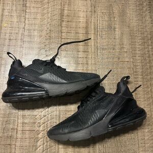 Black Nike Air Max Sneakers